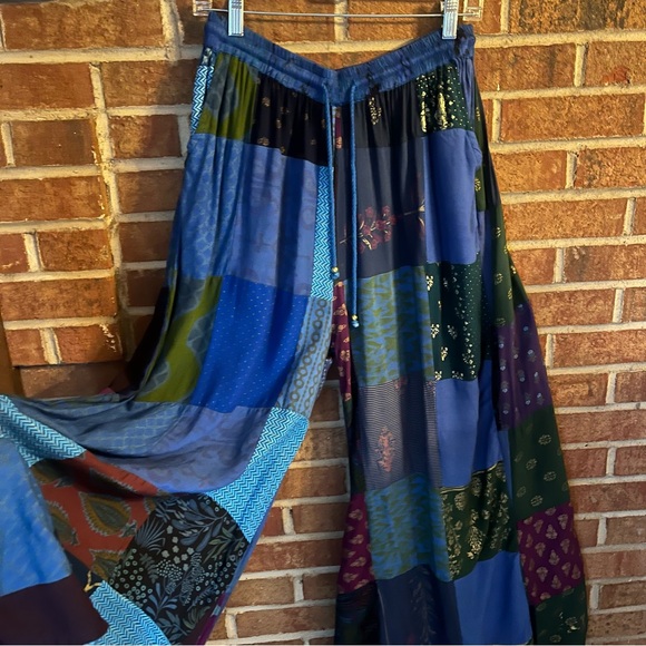 Bohemian Patchwork Wide Leg Pants Elastic And Drawstring Waist One Size Fits All - Picture 4 of 11